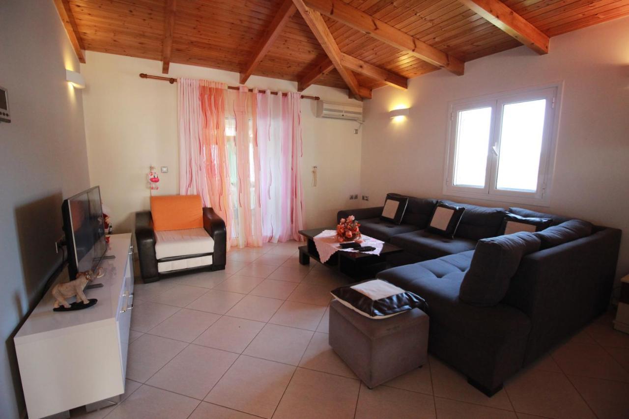 Villa Roel Sarandë Exterior foto